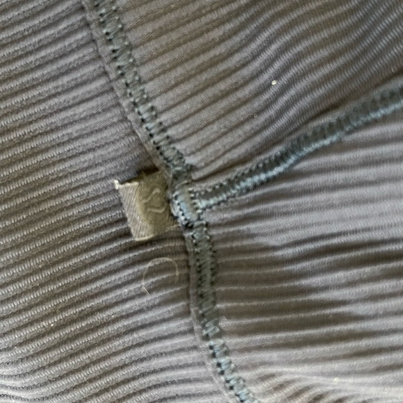 Lululemon Power Pivot Ribbed Tank Top - Picture 6 of 6